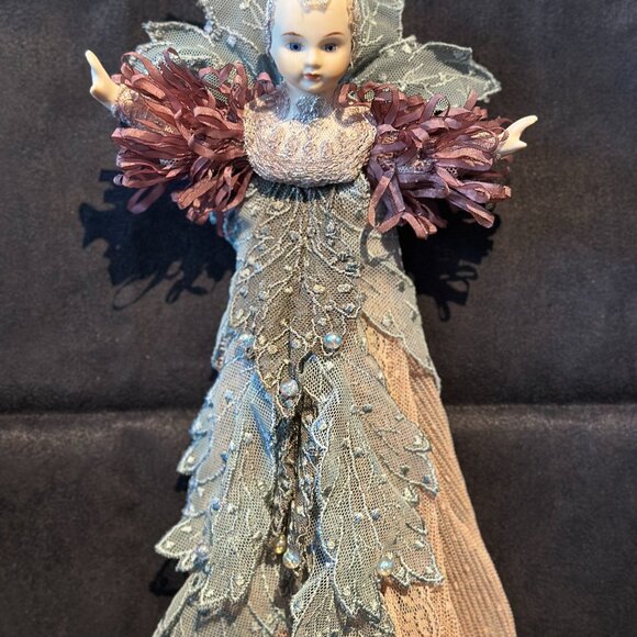 Vintage Louis Nichole 1985 Angel Ornament - Picture 6 of 9